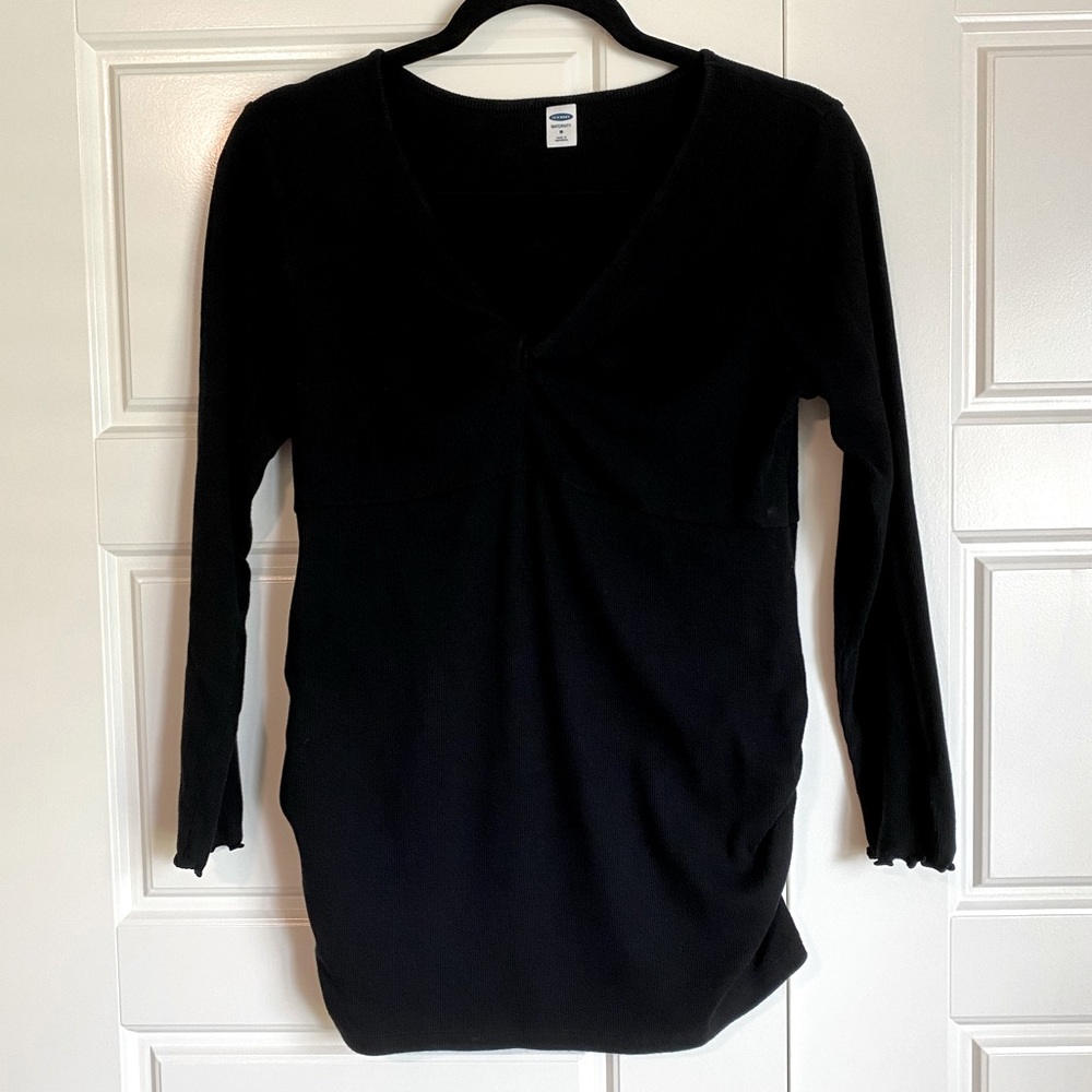 Black Maternity Shirt with Front Twist